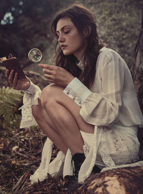 Phoebe Tonkin pic #760287