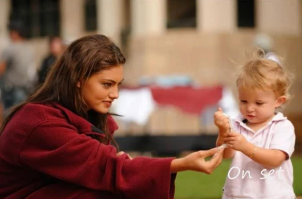 Phoebe Tonkin pic #627311