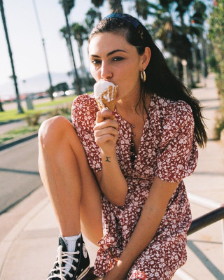 Phoebe Tonkin pic #1273783