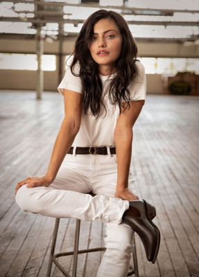 Phoebe Tonkin pic #1208981