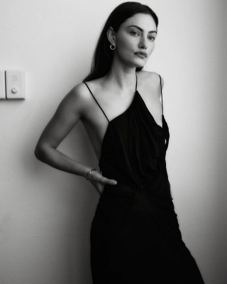 Phoebe Tonkin pic #1273318