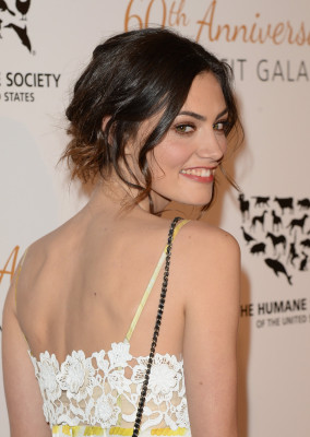 Phoebe Tonkin pic #686888