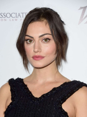 Phoebe Tonkin pic #807571
