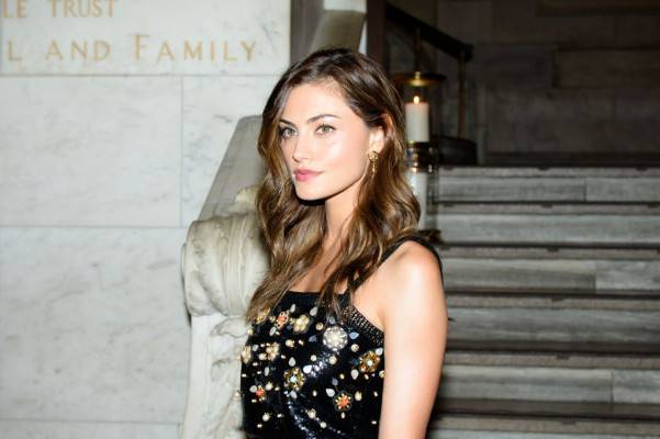Phoebe Tonkin pic #856670