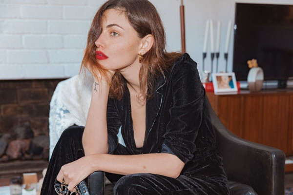 Phoebe Tonkin pic #1028093