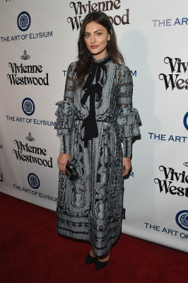 Phoebe Tonkin pic #827093