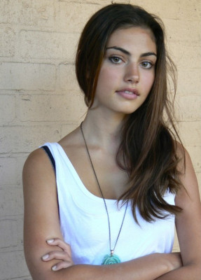 Phoebe Tonkin pic #163352