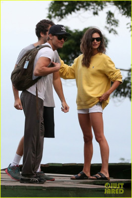Phoebe Tonkin pic #772190