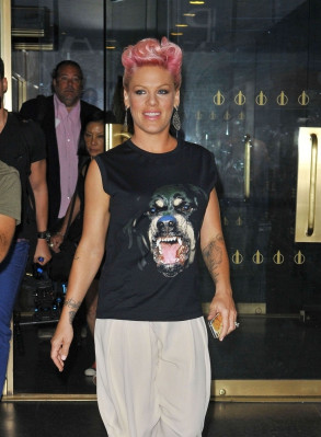 Pink pic #508873