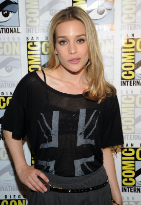 photo 24 in Piper Perabo gallery [id488693] 2012-05-15 00:00:00