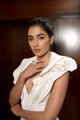 Pooja Hegde pic #1038350