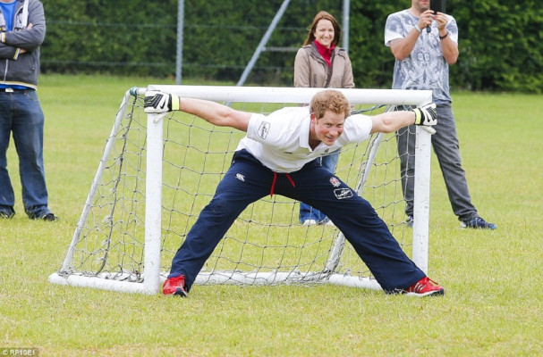 Prince Harry of Wales pic #705382