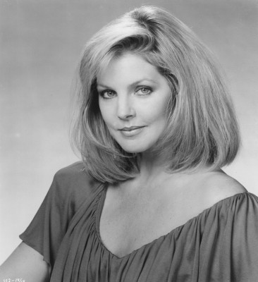 Priscilla Presley pic #370749