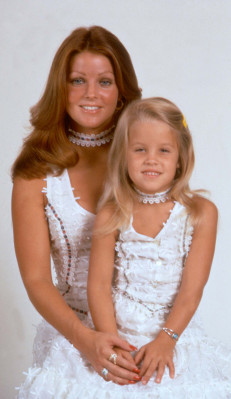 Priscilla Presley pic #378795