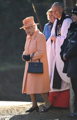 Queen Elizabeth ll  pic #1113626