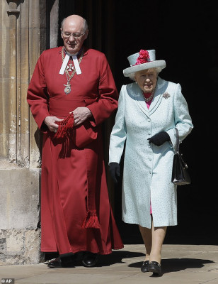 Queen Elizabeth ll  pic #1124213