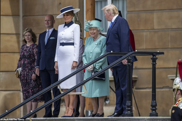 Queen Elizabeth ll  pic #1142331