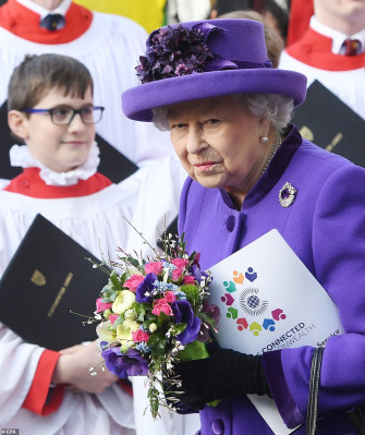Queen Elizabeth ll  pic #1114782