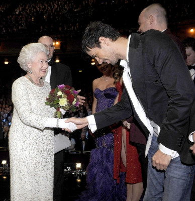 Queen Elizabeth ll  pic #495690