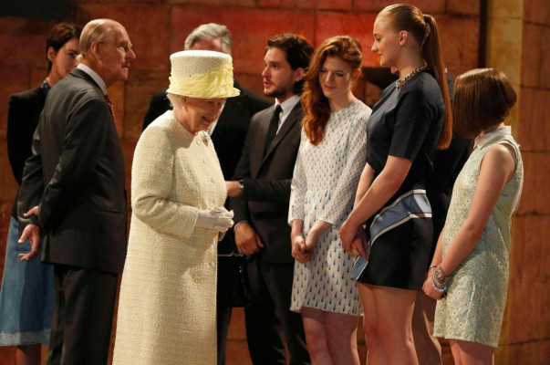 Queen Elizabeth ll  pic #717053