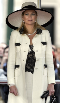 Queen Maxima of Netherlands pic #612237
