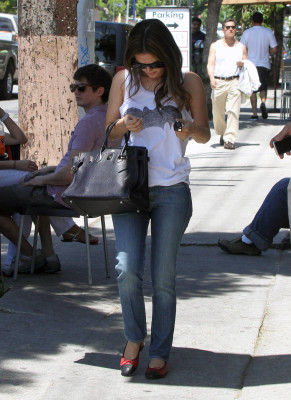 Rachel Bilson pic #527895