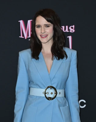 photo 14 in Rachel Brosnahan gallery [id1304069] 2022-07-04 00:00:00