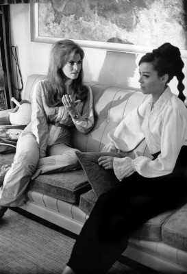 photo 8 in Raquel Welch gallery [id262915] 2010-06-10 00:00:00