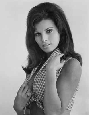 Raquel Welch pic #162035