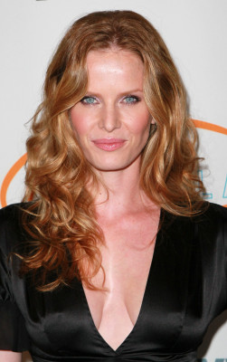 Rebecca Mader pic #848407