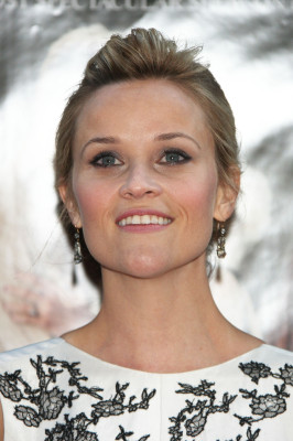 Reese Witherspoon pic #370341