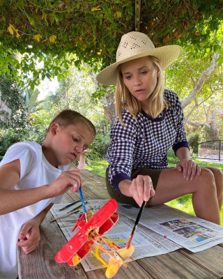 photo 27 in Reese Witherspoon gallery [id1235704] 2020-10-09 00:00:00