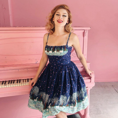 photo 18 in Renee Olstead gallery [id1075454] 2018-10-19 00:00:00