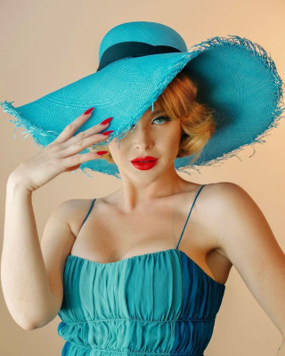 photo 23 in Renee Olstead gallery [id1075449] 2018-10-19 00:00:00
