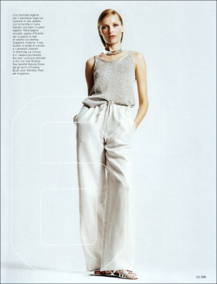 Rie Rasmussen pic #3694
