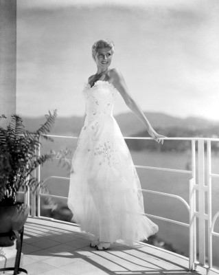 photo 5 in Rita Hayworth gallery [id122007] 2008-12-24 00:00:00