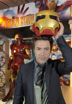 photo 28 in Robert Downey Jr. gallery [id251875] 2010-04-29 00:00:00