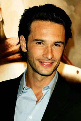 photo 7 in Rodrigo Santoro gallery [id154144] 2009-05-13 00:00:00