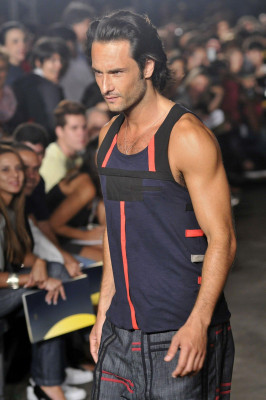 photo 20 in Rodrigo Santoro gallery [id197470] 2009-11-09 00:00:00
