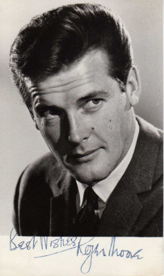 photo 5 in Roger Moore gallery [id331027] 2011-01-21 00:00:00