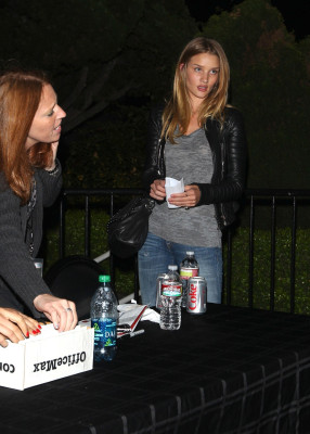 Rosie Huntington-Whitely pic #372932