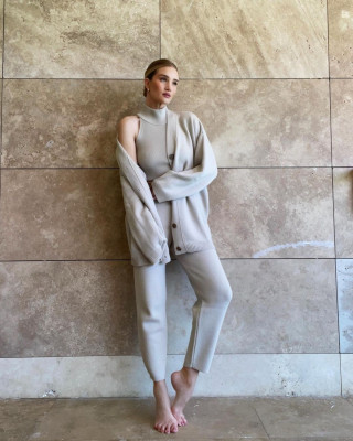 Rosie Huntington-Whitely pic #1252763