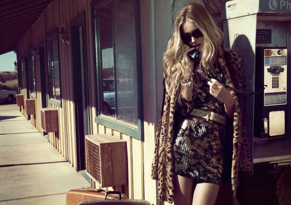 Rosie Huntington-Whitely pic #591430