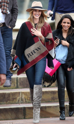 Rosie Huntington-Whitely pic #725132