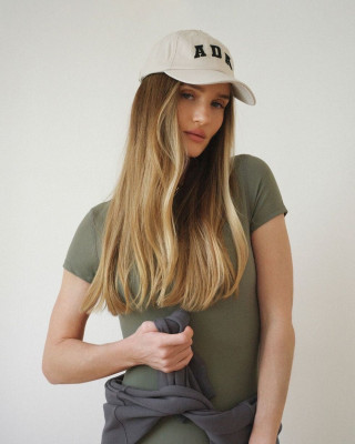 Rosie Huntington-Whitely pic #1331808