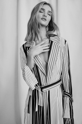 Rosie Huntington-Whitely pic #1124096