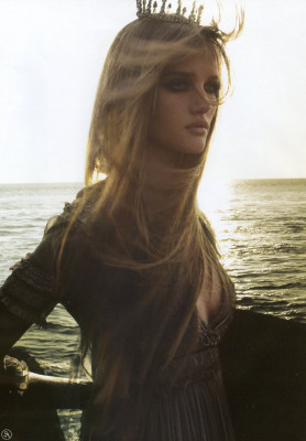 Rosie Huntington-Whitely pic #182290