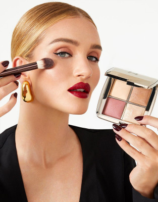 photo 8 in Rosie Huntington-Whitely gallery [id1233925] 2020-09-21 00:00:00