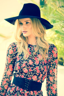 Rosie Huntington-Whitely pic #672956