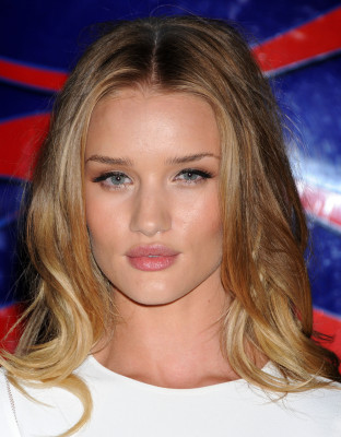 Rosie Huntington-Whitely pic #377997